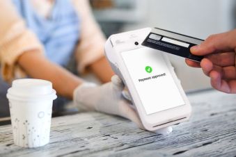 4 payment processing methods for your mobile business.